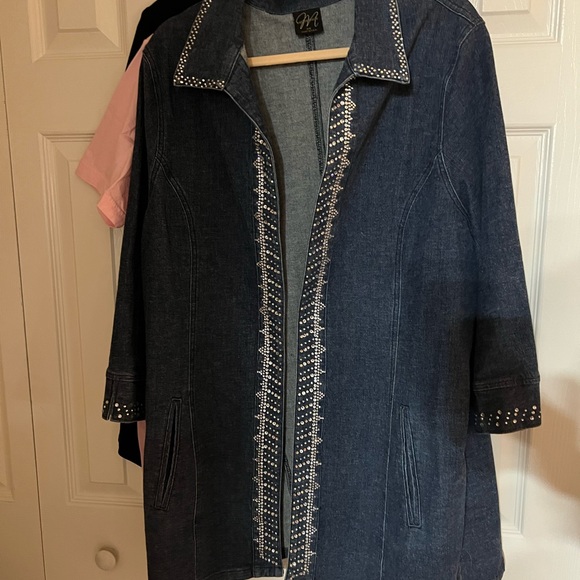 Swarovski crystal three-quarter length denim jacket. - Picture 6 of 6